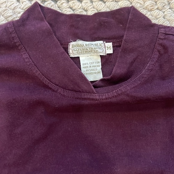 Banana republic, top size medium burgundy - Picture 2 of 6